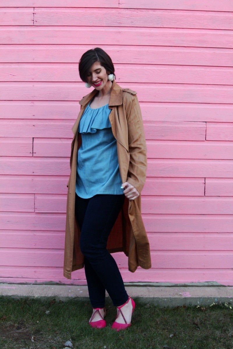 A New Twist on Double Denim | www.theoutfitrepeater.com the outfit repeater hannah rupp double denim chambray blouse dark wash skinny jeans pink flats fuchsia lipstick who what wear trench coat target thrifted women's affordable style budget friendly