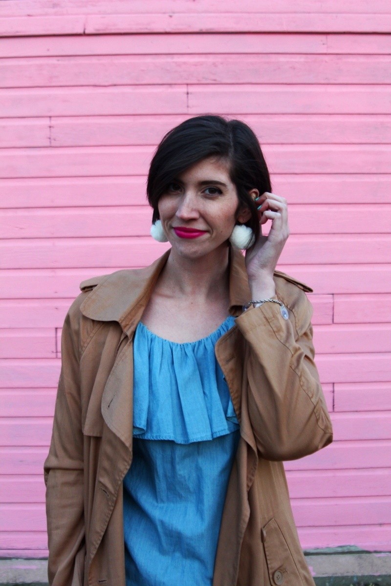 the outfit repeater hannah rupp double denim chambray blouse dark wash skinny jeans pink flats fuchsia lipstick who what wear trench coat target thrifted women's affordable style budget friendly 