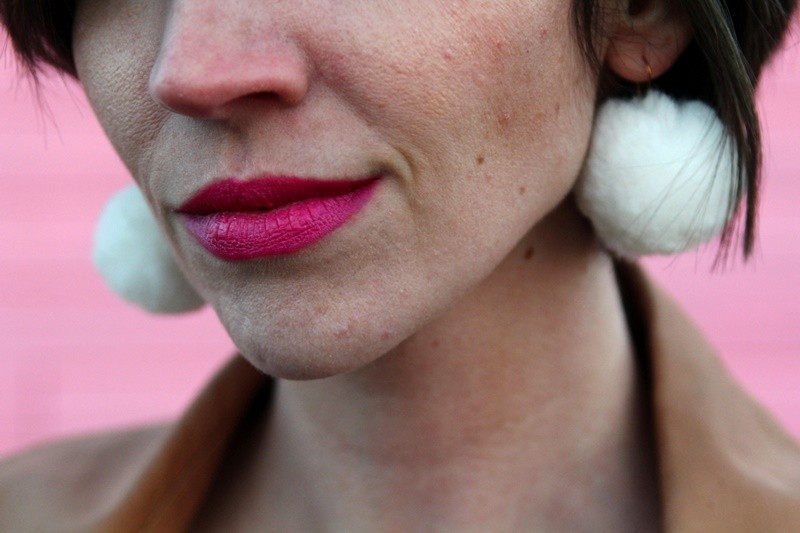 A New Twist on Double Denim | www.theoutfitrepeater.com the outfit repeater hannah rupp double denim chambray blouse dark wash skinny jeans pink flats fuchsia lipstick who what wear trench coat target thrifted women's affordable style budget friendly