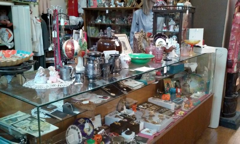 thrift store gifts christmas in july thrifted goodwill secondhand presents the outfit repeater hannah rupp