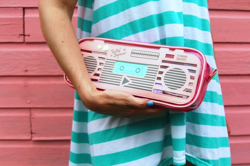 What I Wear Over A Swimsuit | www.theoutfitrepeater.com swimsuit cover up outfit the outfit repeater hannah rupp thrifted fashion style summer