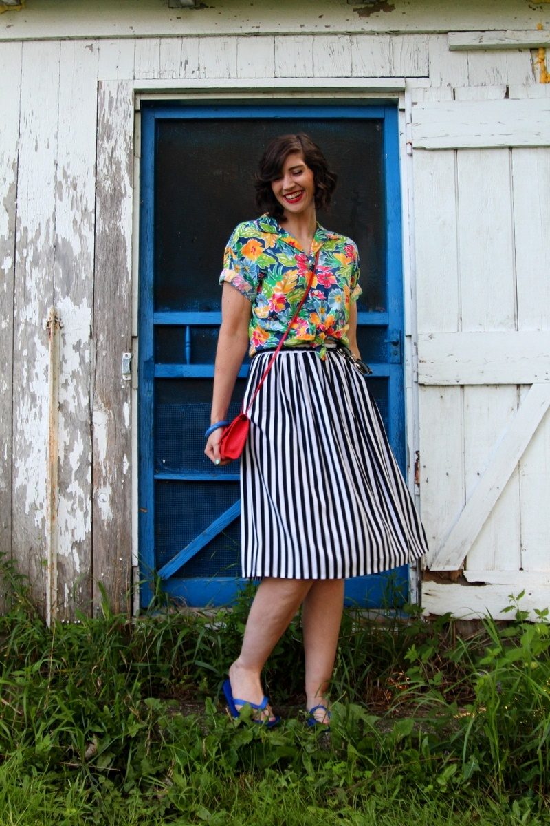 A 100% Thrifted Outfit | www.theoutfitrepeater.com all thrifted outfit secondhand wardrobe day august 2018 hannah rupp the outfit repeater