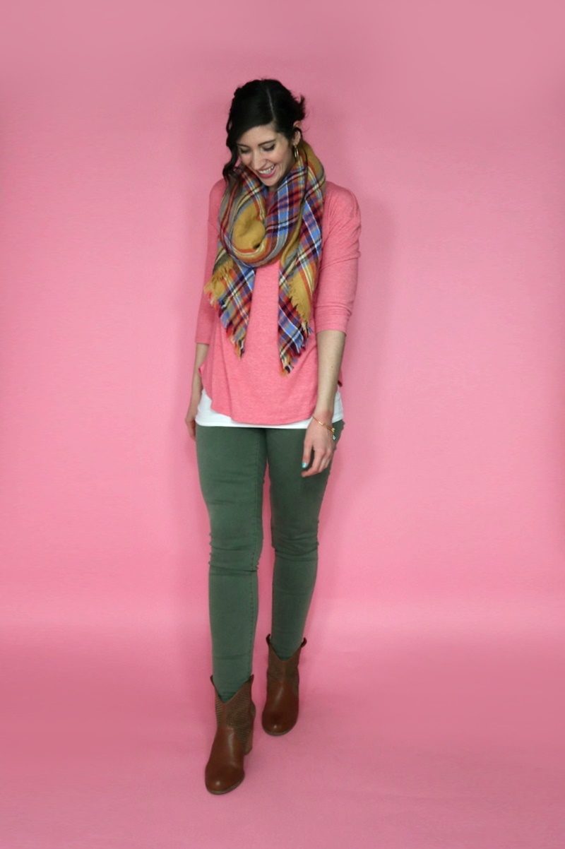 The Perfect Way To Style The Pantone Color of the Year | www.theoutfitrepeater.com how to wear coral pantone color of the year 2019 outfit repeater hannah rupp maurices