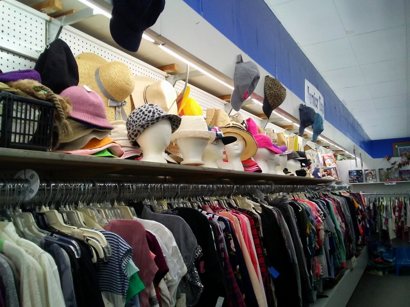 Don't Miss These Thrift Stores in Northern Illinois! The Outfit Repeater