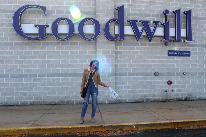 janesville wisconsin thrift store review goodwill hannah rupp the outfit repeater